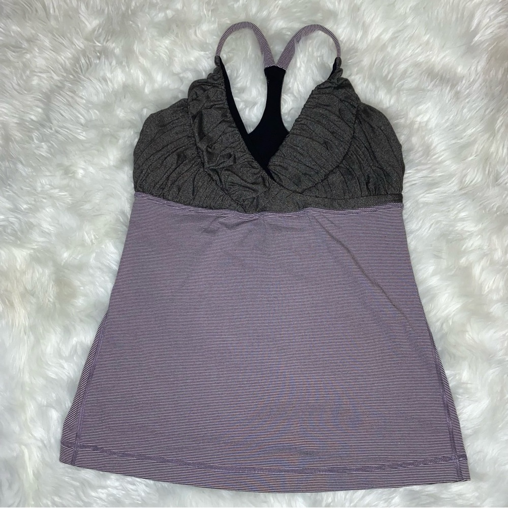 💖Lululemon tank top size 6💖